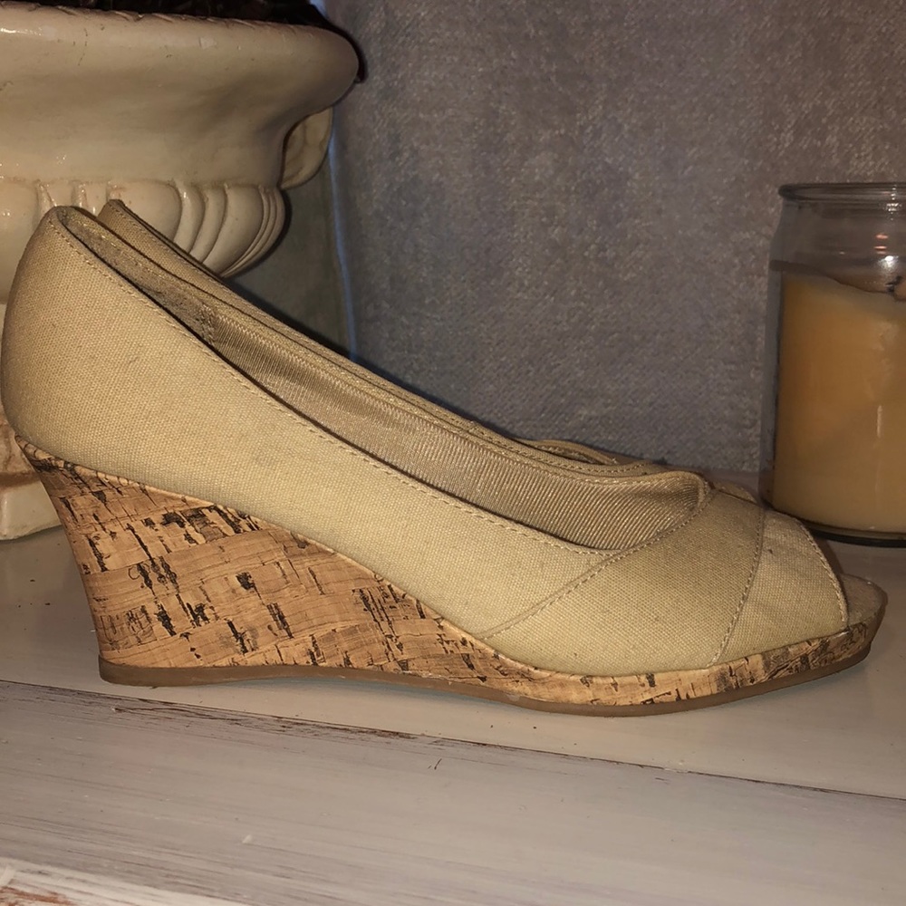 Life Stride 8 wedges
